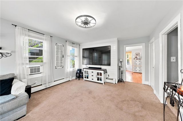185 Hilton Street, Tiverton, RI 02878