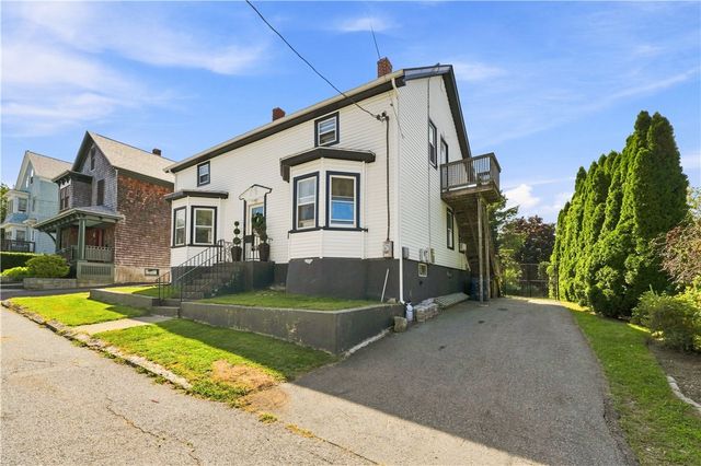 185 Hilton Street, Tiverton, RI 02878