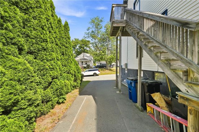 185 Hilton Street, Tiverton, RI 02878