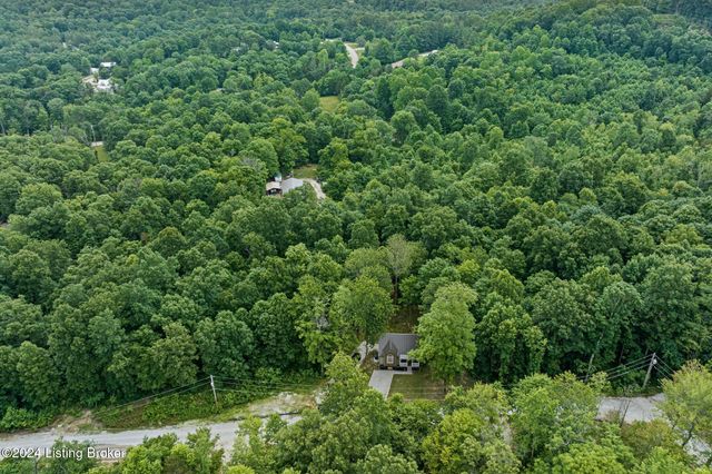 211 Little Cabin Ln, Falls Of Rough, KY 40119