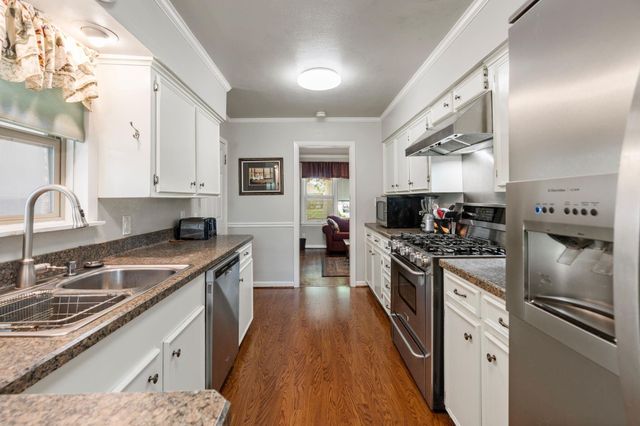 5007 Creekbend Drive, Houston, TX 77035