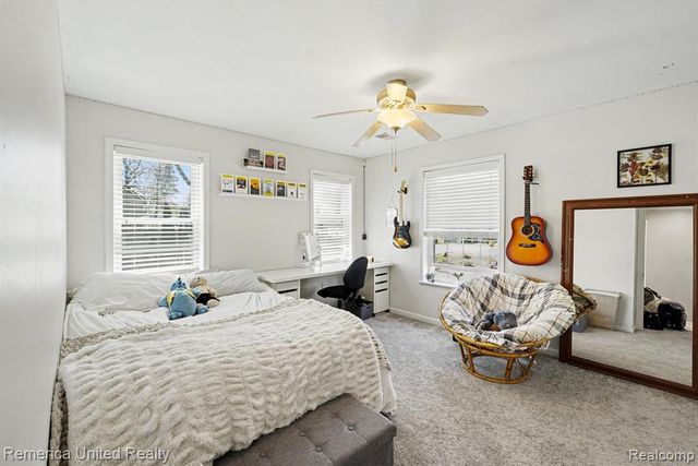 1736 Shoreline Drive, Hartland, MI 48353