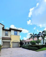 6033 NW 118th Dr 6033, Coral Springs, FL 33076