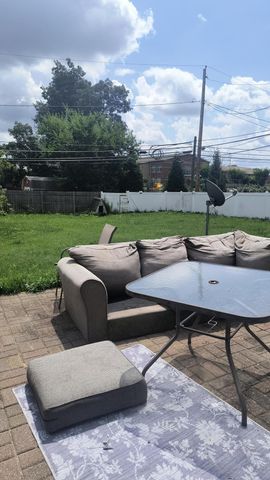 3760 Santa Maria Drive, Grove City, OH 43123
