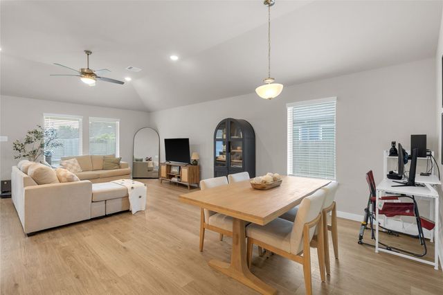 1207 Cavalry Junction Drive, Alvin, TX 77511