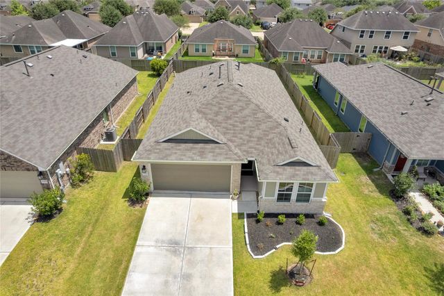 1207 Cavalry Junction Drive, Alvin, TX 77511