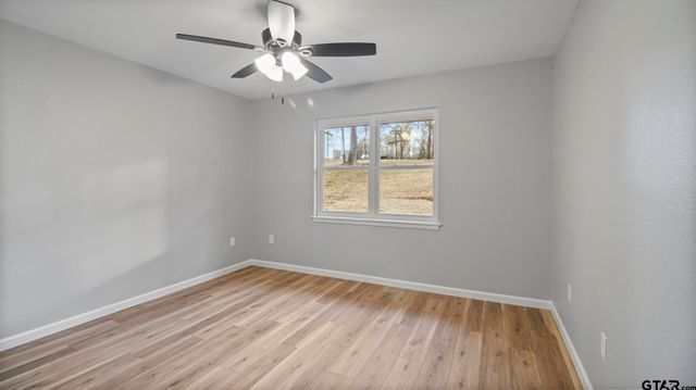 18208 N Lakeview, Troup, TX 75789