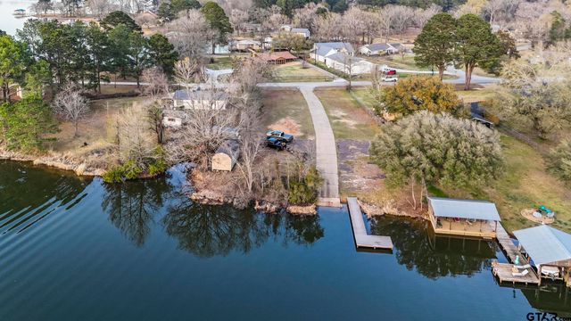 18208 N Lakeview, Troup, TX 75789