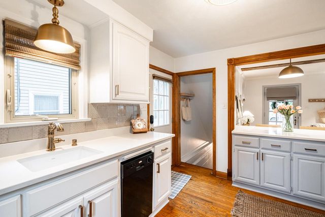 8718 Stuth AVENUE, West Allis, WI 53227