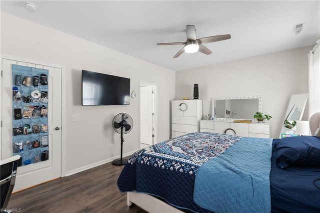 2530 William joseph Lane, High Point, NC 27265