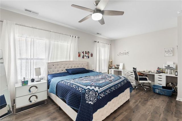 2530 William joseph Lane, High Point, NC 27265