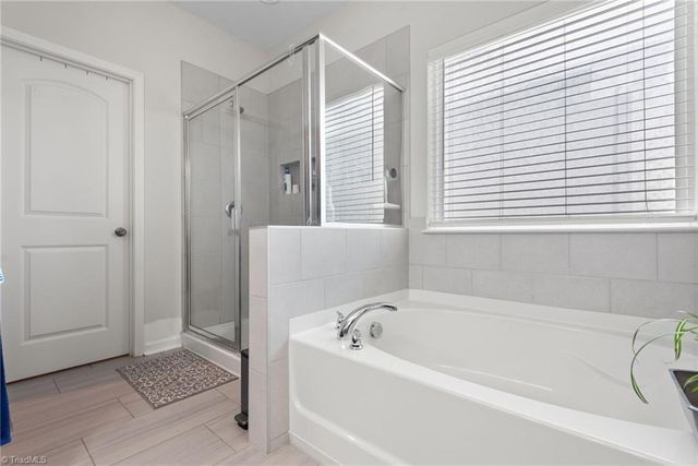2530 William joseph Lane, High Point, NC 27265
