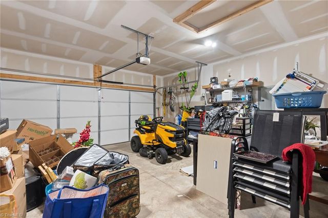 2530 William joseph Lane, High Point, NC 27265