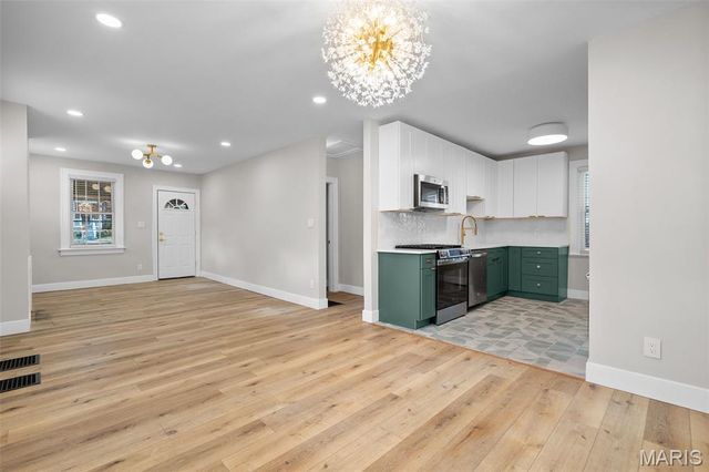 2140 Princeton Place, Richmond Heights, MO 63117