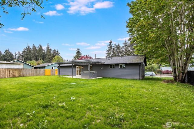34020 39th Avenue S, Auburn, WA 98001