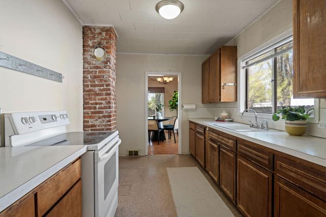 521 NW Georgia Avenue, Bend, OR 97703