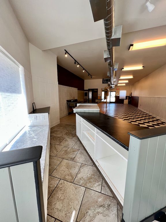 167 Lake St. N. - Suites 1 & 4, Forest Lake, MN 55025 — photo 4