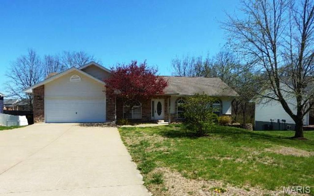 106 Ridge Road, Troy, MO 63379