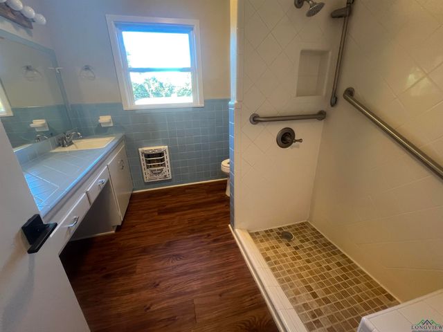 108 Hughes, Marshall, TX 75672