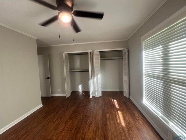 108 Hughes, Marshall, TX 75672