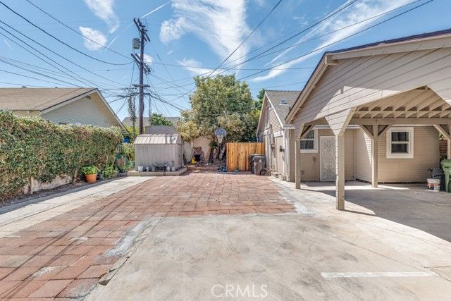 2756 W 15th Street, Los Angeles, CA 90006