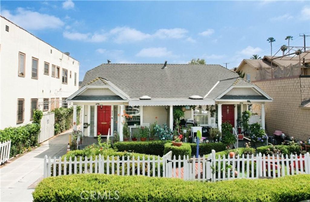 2756 W 15th Street, Los Angeles, CA 90006