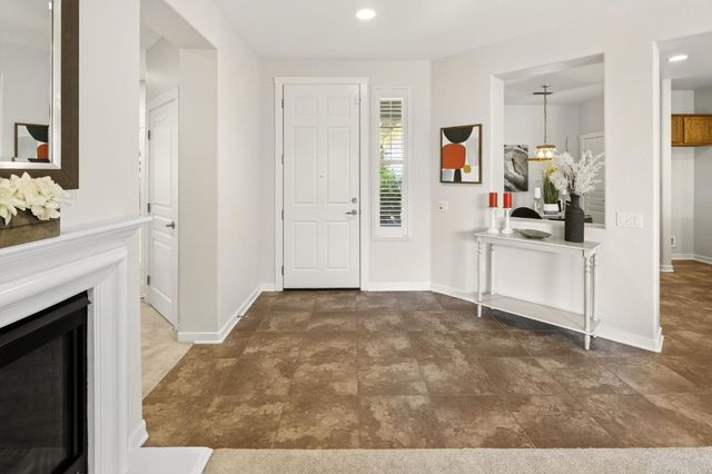 2683 Kingfisher Ln, Lincoln, CA 95648