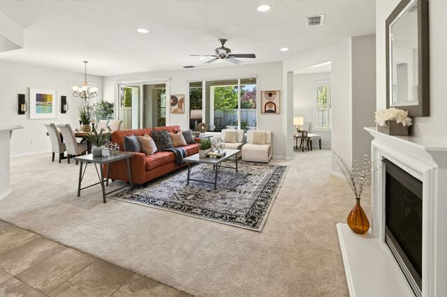 2683 Kingfisher Ln, Lincoln, CA 95648