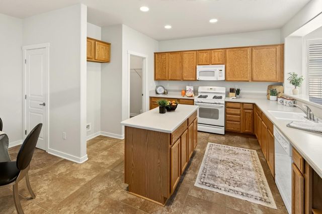 2683 Kingfisher Ln, Lincoln, CA 95648