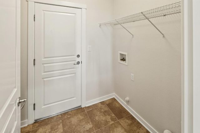 2683 Kingfisher Ln, Lincoln, CA 95648