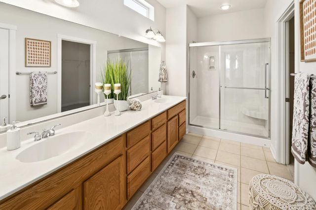 2683 Kingfisher Ln, Lincoln, CA 95648