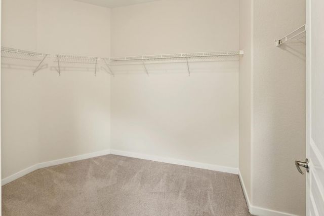 2683 Kingfisher Ln, Lincoln, CA 95648