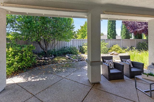 2683 Kingfisher Ln, Lincoln, CA 95648