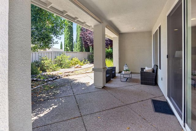 2683 Kingfisher Ln, Lincoln, CA 95648