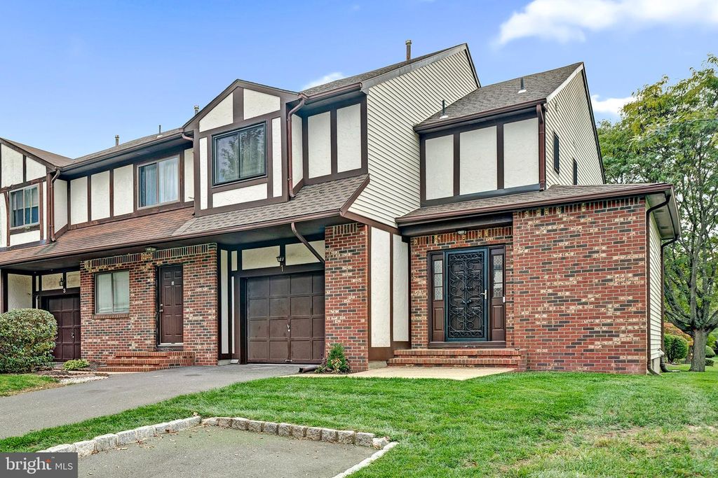 1 DEVONSHIRE CT, EWING TWP, NJ 08628 — photo 2