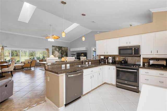 26901 RACQUET CIRCLE, Leesburg, FL 34748