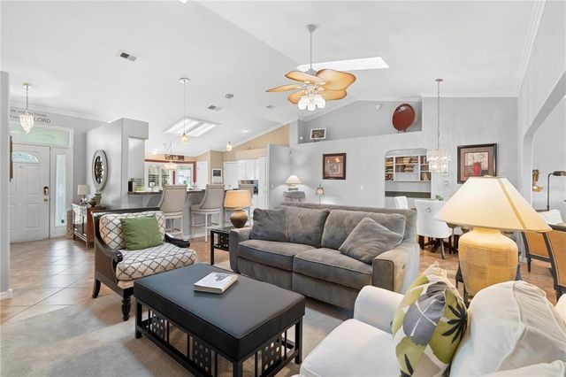 26901 RACQUET CIRCLE, Leesburg, FL 34748