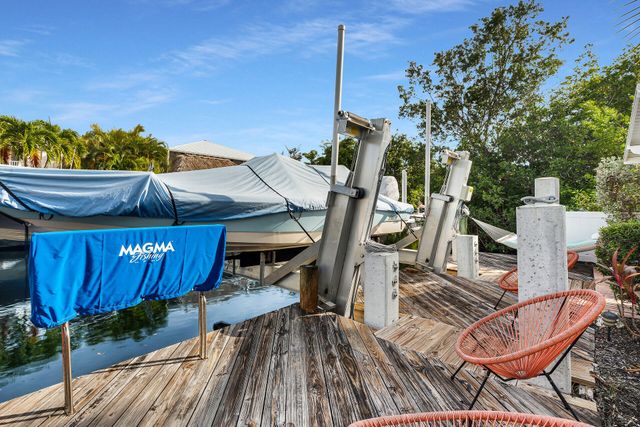 S 375 Coconut Palm Boulevard, Plantation Key, FL 33070