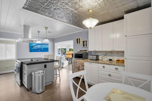 S 375 Coconut Palm Boulevard, Plantation Key, FL 33070