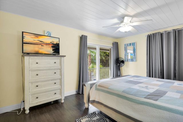 S 375 Coconut Palm Boulevard, Plantation Key, FL 33070