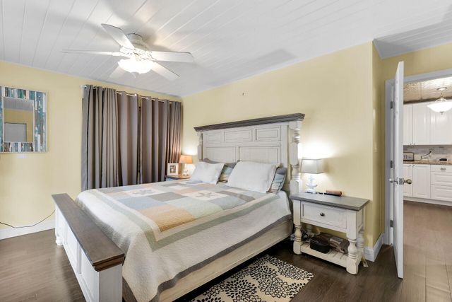 S 375 Coconut Palm Boulevard, Plantation Key, FL 33070