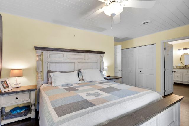 S 375 Coconut Palm Boulevard, Plantation Key, FL 33070