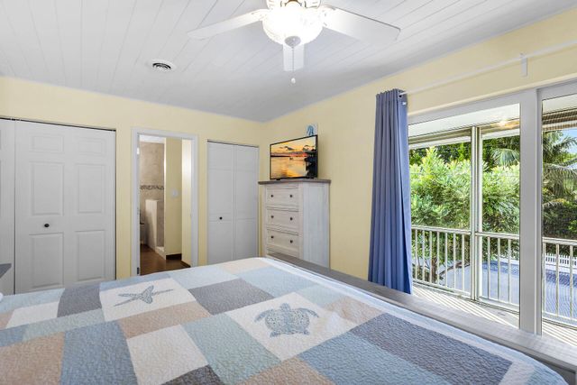 S 375 Coconut Palm Boulevard, Plantation Key, FL 33070