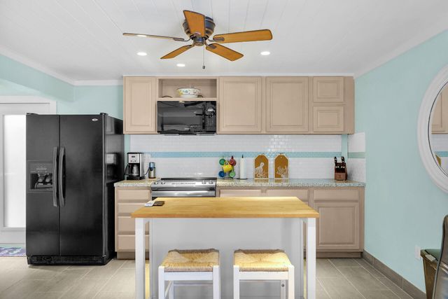 S 375 Coconut Palm Boulevard, Plantation Key, FL 33070