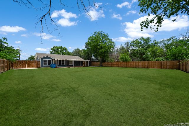 209 S Main, Cibolo, TX 78108
