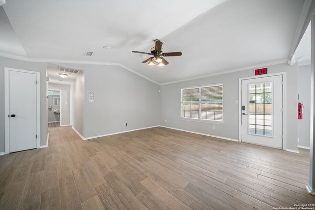 209 S Main, Cibolo, TX 78108