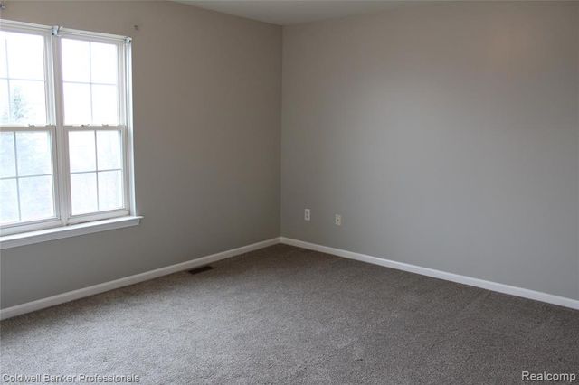 387 Cherry Orchard Road, Canton, MI 48188