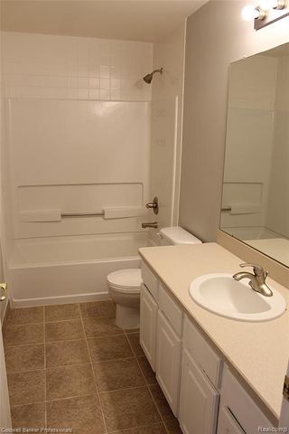 387 Cherry Orchard Road, Canton, MI 48188