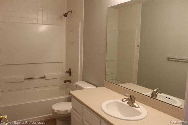 387 Cherry Orchard Road, Canton, MI 48188