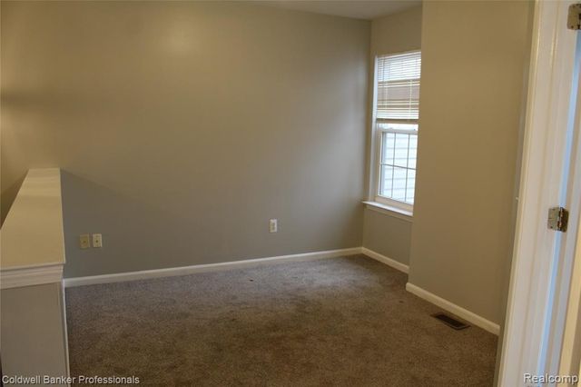 387 Cherry Orchard Road, Canton, MI 48188